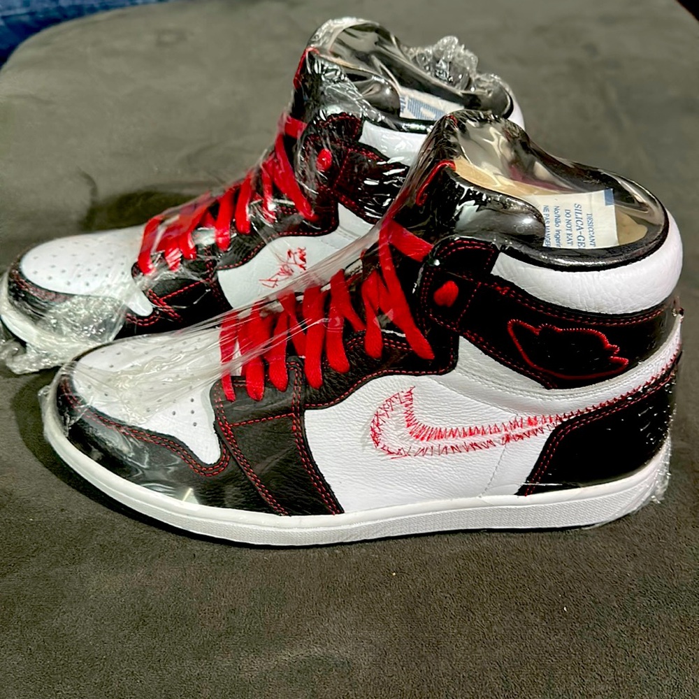Nike Air Jordan 1 High OG Defiant New Sz 10.5